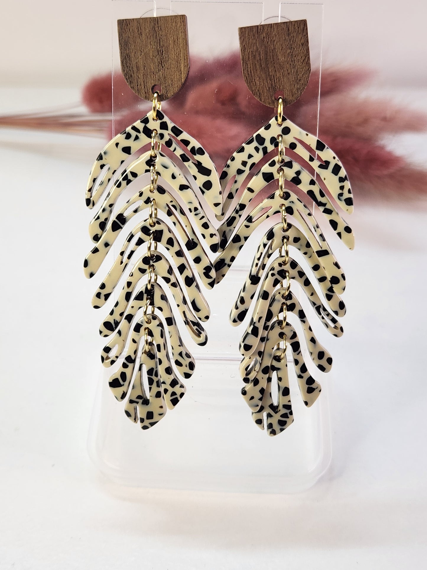Acrylic Feather's (Multiple Color's)